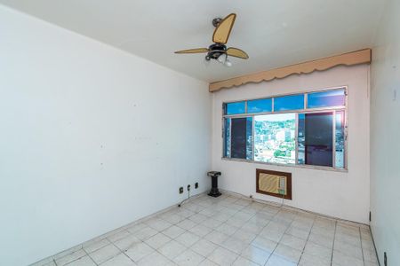 Apartamento à venda com 76m², 2 quartos e 1 vaga Apartamento à venda com 76m², 2 quartos e 1 vagaSala
