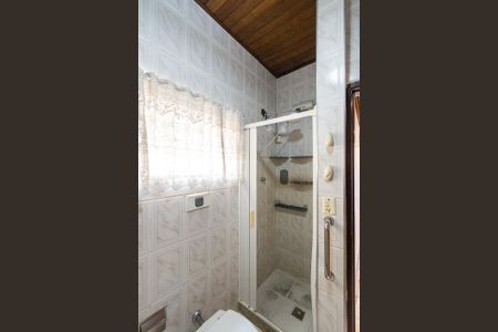 Apartamento à venda com 76m², 2 quartos e 1 vaga Apartamento à venda com 76m², 2 quartos e 1 vagaBanheiro