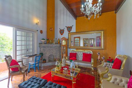 Casa à venda com 410m², 6 quartos e 3 vagas Casa à venda com 410m², 6 quartos e 3 vagasSala 3