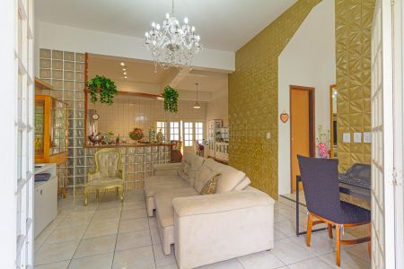 Casa à venda com 410m², 6 quartos e 3 vagas Casa à venda com 410m², 6 quartos e 3 vagasSala 2