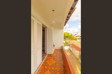 Casa à venda com 410m², 6 quartos e 3 vagas Casa à venda com 410m², 6 quartos e 3 vagasVaranda da Sala 3