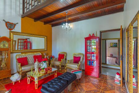 Casa à venda com 410m², 6 quartos e 3 vagas Casa à venda com 410m², 6 quartos e 3 vagasSala 3