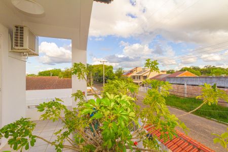 Casa à venda com 410m², 6 quartos e 3 vagas Casa à venda com 410m², 6 quartos e 3 vagasvaranda da Suíte