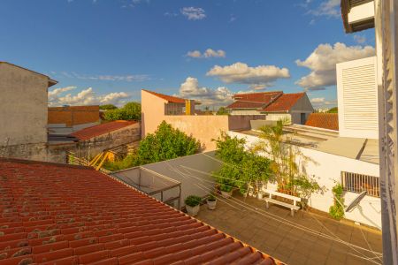 Casa à venda com 410m², 6 quartos e 3 vagas Casa à venda com 410m², 6 quartos e 3 vagasVista do Quarto 1