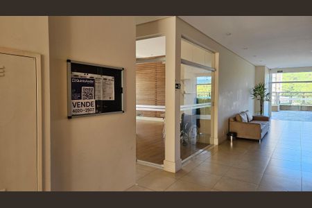 Apartamento à venda com 158m², 3 quartos e 3 vagasPlaquinha
