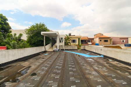Casa à venda com 300m², 4 quartos e 1 vaga Casa à venda com 300m², 4 quartos e 1 vagaTerraço