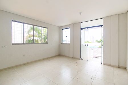 Casa à venda com 300m², 4 quartos e 1 vaga Casa à venda com 300m², 4 quartos e 1 vagaQuarto 4