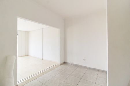 Casa à venda com 300m², 4 quartos e 1 vaga Casa à venda com 300m², 4 quartos e 1 vagaQuarto 4