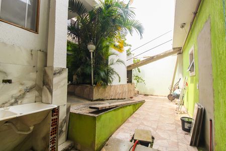 Casa à venda com 300m², 4 quartos e 1 vaga Casa à venda com 300m², 4 quartos e 1 vagaÁrea de Serviço