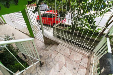 Casa à venda com 300m², 4 quartos e 1 vaga Casa à venda com 300m², 4 quartos e 1 vagaQuintal