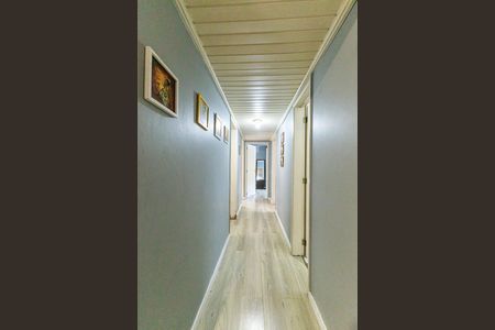 Apartamento à venda com 76m², 3 quartos e sem vaga Apartamento à venda com 76m², 3 quartos e sem vagaCorredor