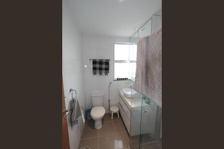 Apartamento à venda com 147m², 4 quartos e 4 vagasBanheiro do Quarto 3
