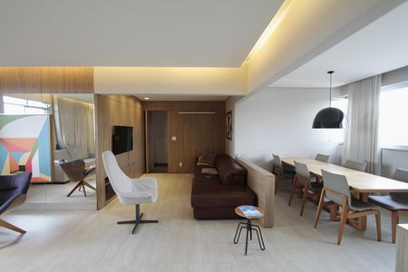 Apartamento à venda com 147m², 4 quartos e 4 vagasSala