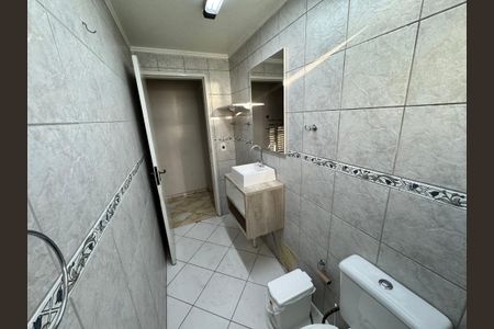 Apartamento para alugar com 63m², 2 quartos e sem vagaBanheiro