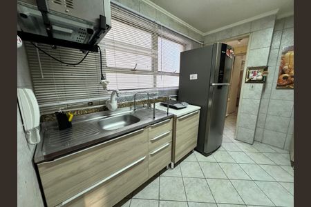 Apartamento para alugar com 63m², 2 quartos e sem vagaCozinha