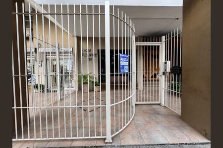 Apartamento para alugar com 63m², 2 quartos e sem vagaFachada