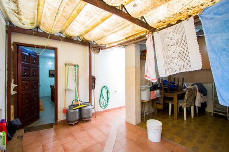 Casa à venda com 250m², 3 quartos e 3 vagasQuintal