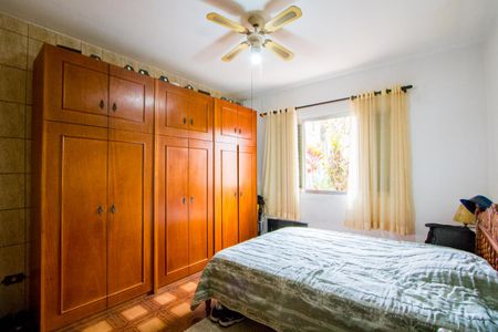 Casa à venda com 250m², 3 quartos e 3 vagas Suíte