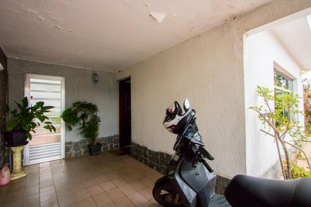 Casa à venda com 250m², 3 quartos e 3 vagasGaragem