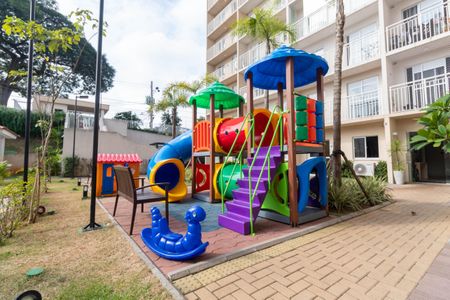Apartamento para alugar com 32m², 1 quarto e sem vagaÁrea comum - Playground