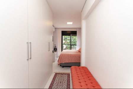 Apartamento à venda com 135m², 3 quartos e 2 vagasQuarto 1 Suíte