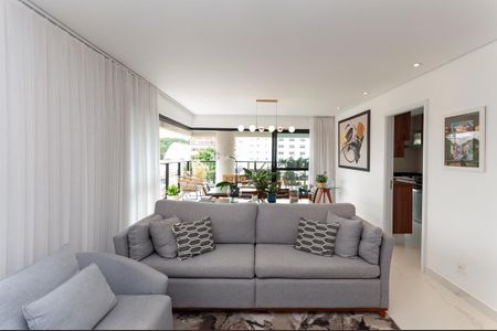 Apartamento à venda com 135m², 3 quartos e 2 vagasSala