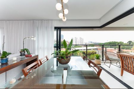 Apartamento à venda com 135m², 3 quartos e 2 vagasSala