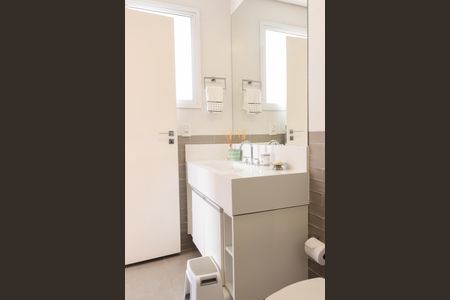 Casa para alugar com 400m², 4 quartos e 4 vagasBanheiro Social