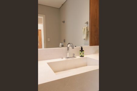 Casa para alugar com 400m², 4 quartos e 4 vagasLavabo