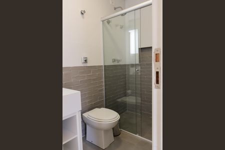 Casa para alugar com 400m², 4 quartos e 4 vagasBanheiro Social