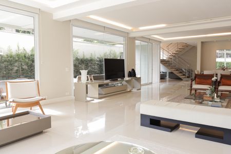 Casa para alugar com 400m², 4 quartos e 4 vagasSala