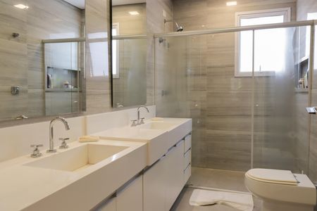 Casa para alugar com 400m², 4 quartos e 4 vagasBanheiro da Suíte 1