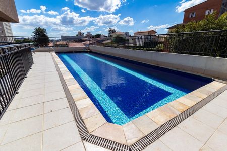 Apartamento para alugar com 39m², 1 quarto e sem vaga Apartamento para alugar com 39m², 1 quarto e sem vagaÁrea comum - Piscina