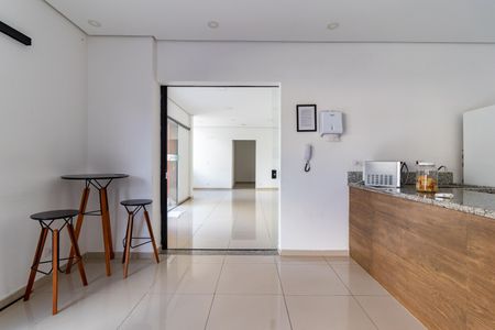 Apartamento para alugar com 39m², 1 quarto e sem vaga Apartamento para alugar com 39m², 1 quarto e sem vagaÁrea comum - Salão de festas