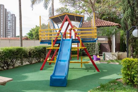 Apartamento à venda com 55m², 3 quartos e 1 vagaÁrea comum