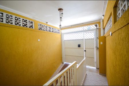 Casa para alugar com 300m², 2 quartos e 3 vagas Casa para alugar com 300m², 2 quartos e 3 vagasEntrada