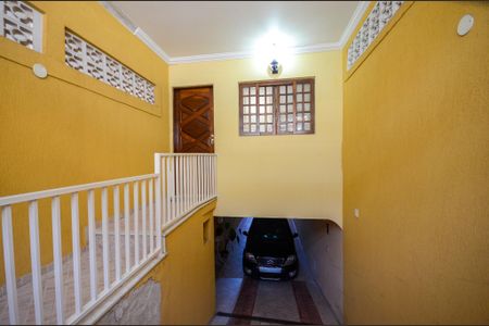 Garagem de casa à venda com 2 quartos, 300m² em Jardim Maristela, São Paulo