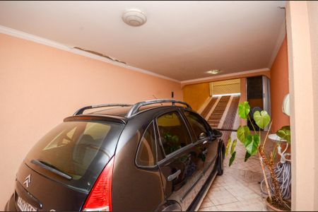 Casa para alugar com 300m², 2 quartos e 3 vagas Casa para alugar com 300m², 2 quartos e 3 vagasGaragem