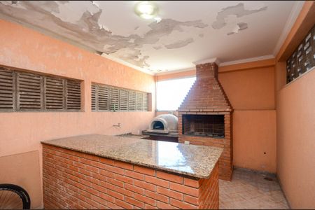 Casa para alugar com 300m², 2 quartos e 3 vagas Casa para alugar com 300m², 2 quartos e 3 vagasChurrasqueira