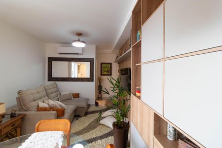 Apartamento à venda com 86m², 2 quartos e 2 vagasSalas