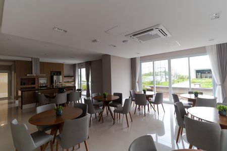 Apartamento à venda com 86m², 2 quartos e 2 vagasÁrea comum - Salão de festas