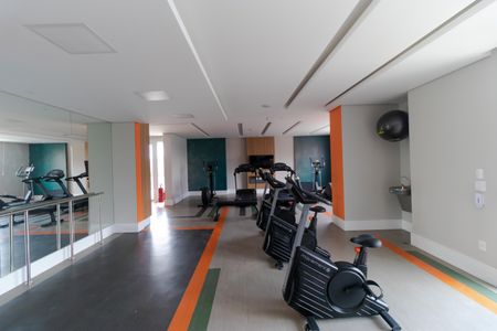 Apartamento à venda com 86m², 2 quartos e 2 vagasÁrea comum - Academia