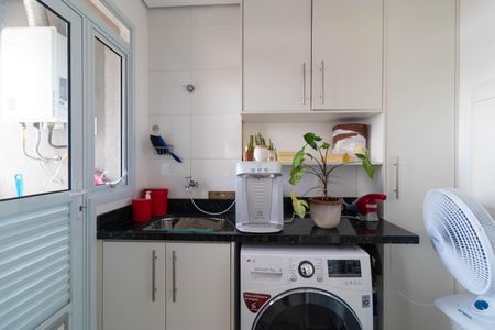 Apartamento à venda com 86m², 2 quartos e 2 vagasÁrea de Serviço