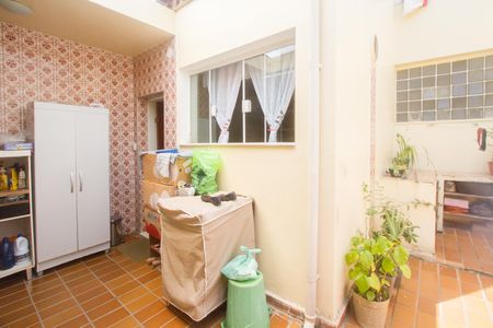 Casa para alugar com 136m², 3 quartos e 2 vagas Casa para alugar com 136m², 3 quartos e 2 vagasQuintal