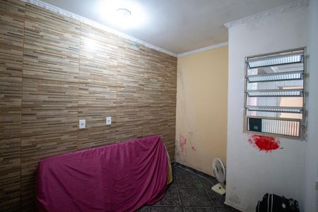 Casa para alugar com 80m², 2 quartos e 3 vagasQuarto1