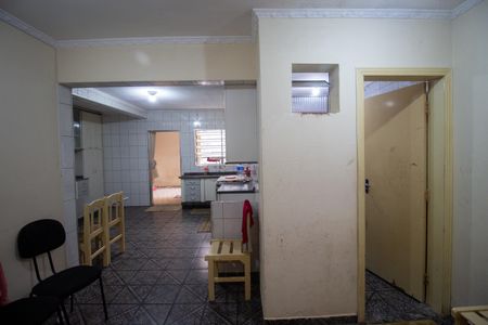 Casa para alugar com 80m², 2 quartos e 3 vagasSala