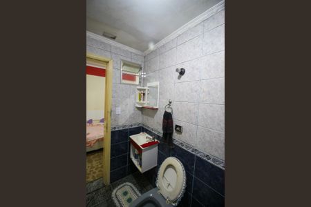 Casa para alugar com 80m², 2 quartos e 3 vagasBanheiro Social