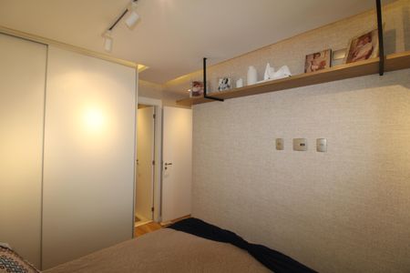 Apartamento para alugar com 67m², 2 quartos e 1 vagaQuarto 1