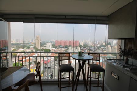 Apartamento para alugar com 67m², 2 quartos e 1 vagaSala / Cozinha - Varanda