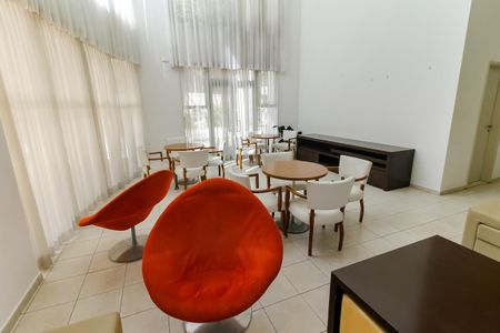 Apartamento à venda com 214m², 2 quartos e 3 vagasÁrea comum - Salão de festas